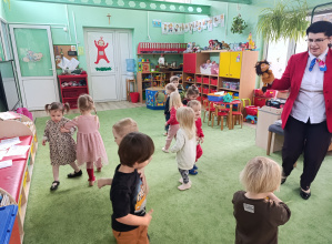 Zajęcia angielskiego w grupie 3-latków