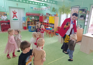 Zajęcia angielskiego w grupie 3-latków